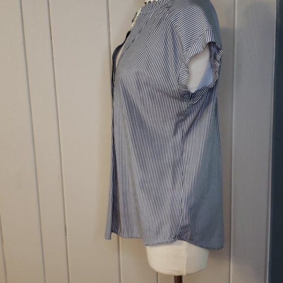 Apt 9 short sleeve top - Picture 2 of 7